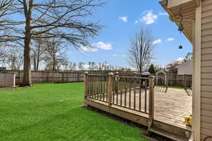 842 Pin Oak Cir, Cary, IL 60013 - Photo 32