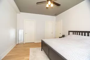 711 W Grand Ave, Chicago, IL 60654 - Photo 10