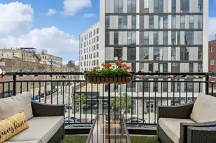 711 W Grand Ave, Chicago, IL 60654 - Photo 6