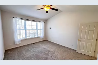 1535 Reserve Lane #1535, Dekalb, IL 60115 - Photo 2