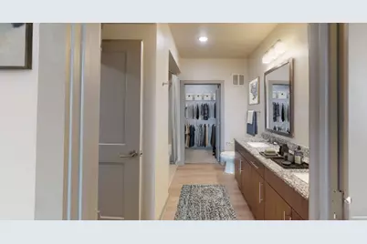 690 E Algonquin Road #3411, Schaumburg, IL 60173 - Photo 6