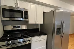 1745 W Albion Ave, Chicago, IL 60626 - Photo 8