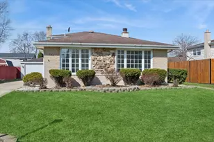 554 N Westwood Ave, Lombard, IL 60148 - Photo 1