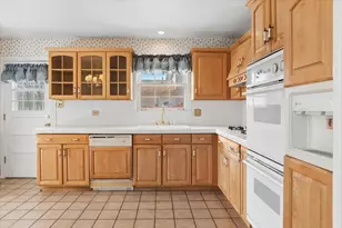 554 N Westwood Ave, Lombard, IL 60148 - Photo 10