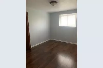 407 E Seminole Street E #5, Dwight, IL 60420 - Photo 4