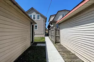 5133 W Wrightwood Ave, Chicago, IL 60639 - Photo 18