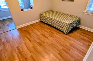 4848 Hull St, Skokie, IL 60077 - Photo 14