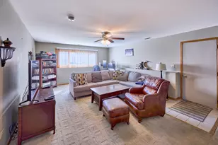 16447 Timberview Dr, Plainfield, IL 60586 - Photo 12