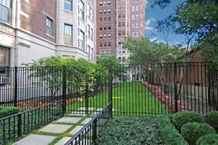 2440 N Lakeview Ave, Chicago, IL 60614 - Photo 18