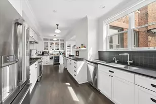 2440 N Lakeview Ave, Chicago, IL 60614 - Photo 10