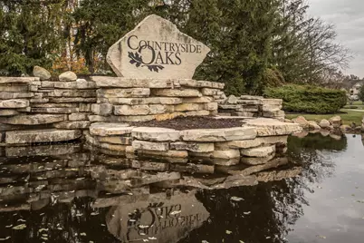 21601 W Hampshire Place, Mundelein, IL 60060 - Photo 2