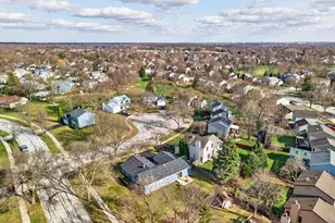 2301 Providence Ct E, Naperville, IL 60565 - Photo 30