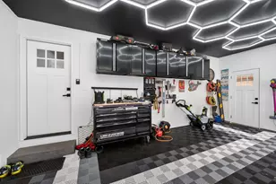 221 Olesen Dr, Naperville, IL 60540 - Photo 50