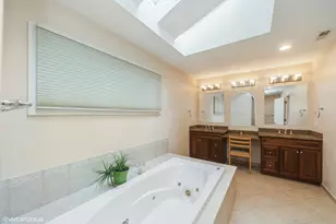 50 Cedar Ln, Lincolnshire, IL 60069 - Photo 12
