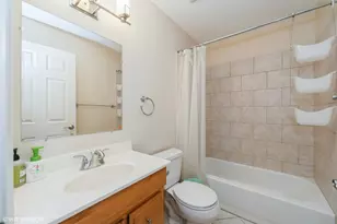 50 Cedar Ln, Lincolnshire, IL 60069 - Photo 10