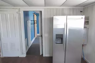 1208 Marshall Ave, Paris, IL 61944 - Photo 14