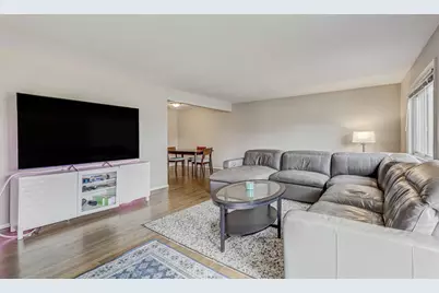 8864 Northshore Drive #1A, Des Plaines, IL 60016 - Photo 12