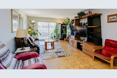 [Address not provided], Des Plaines, IL 60016 - Photo 4