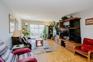 [Address not provided], Des Plaines, IL 60016 - Photo 4