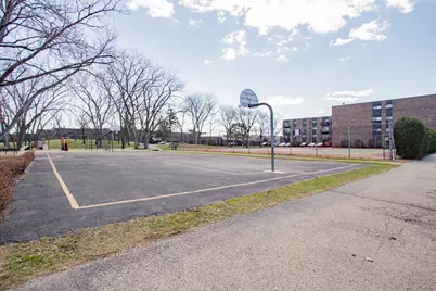 [Address not provided], Des Plaines, IL 60016 - Photo 30