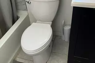 1436 Millbrook Ct, Schaumburg, IL 60193 - Photo 18