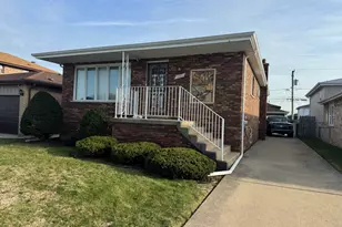 1107 Herbert Breclaw Dr, Calumet City, IL 60409 - Photo 1