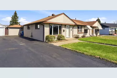 4638 W 89th Place, Hometown, IL 60456 - Photo 2