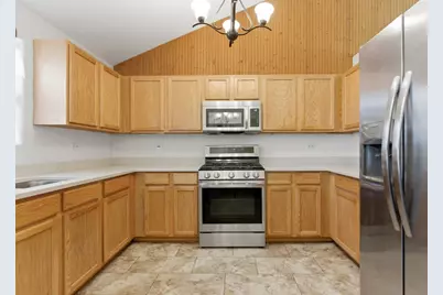 5411 Meadowbrook Street, Plainfield, IL 60586 - Photo 6