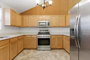 5411 Meadowbrook St, Plainfield, IL 60586 - Photo 6