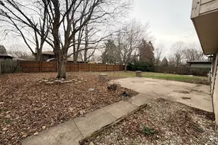 516 Ca Crest Dr, Shorewood, IL 60404 - Photo 6