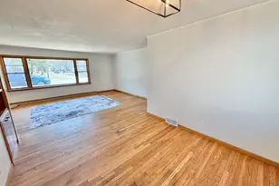 1615 26th St, Rockford, IL 61108 - Photo 10