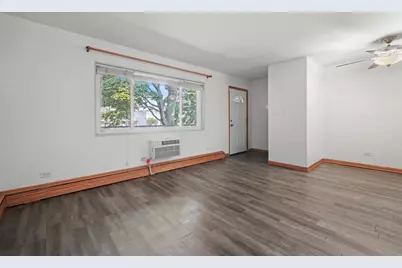 4211 W 95th Street #2D, Oak Lawn, IL 60453 - Photo 8