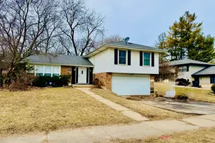 16062 Woodlawn E Ave, South Holland, IL 60473 - Photo 1