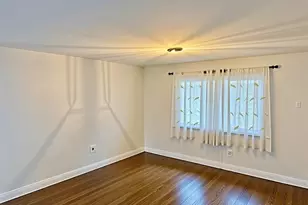 16062 Woodlawn E Ave, South Holland, IL 60473 - Photo 10