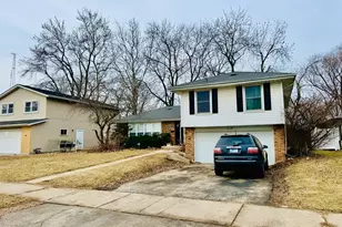 16062 Woodlawn E Ave, South Holland, IL 60473 - Photo 4