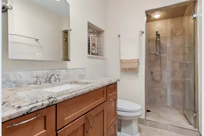 770 Easy Street, Glendale Heights, IL 60139 - Photo 14