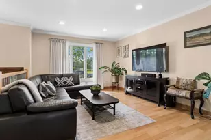 770 Easy St, Glendale Heights, IL 60139 - Photo 6