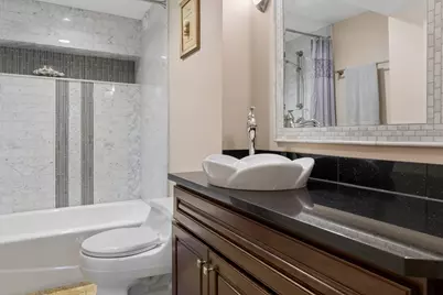 770 Easy Street, Glendale Heights, IL 60139 - Photo 18