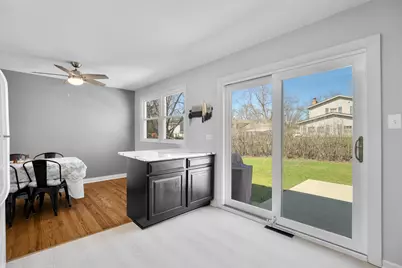 802 Timber Lane, Darien, IL 60561 - Photo 12