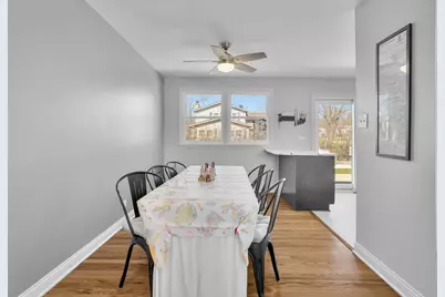 802 Timber Lane, Darien, IL 60561 - Photo 6