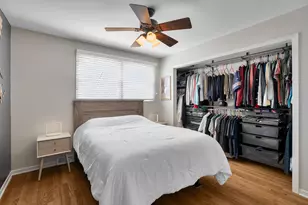 802 Timber Ln, Darien, IL 60561 - Photo 14