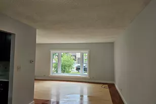 1016 Concord Dr, Bartlett, IL 60103 - Photo 6