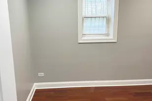 2254 W Arthur Ave, Chicago, IL 60645 - Photo 10