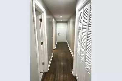 2254 W Arthur Avenue #1051A, Chicago, IL 60645 - Photo 8