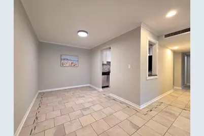 5001 Carriage Way Drive #116, Rolling Meadows, IL 60008 - Photo 6