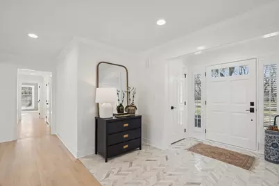 45 E Mallard Lane, Lake Forest, IL 60045 - Photo 2