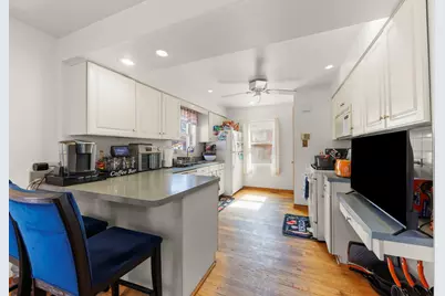 [Address not provided], Bellwood, IL 60104 - Photo 6