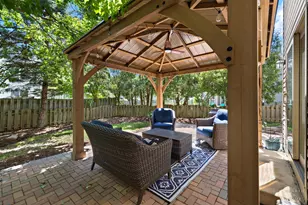 424 Big Cloud Pass, Lake in the Hills, IL 60156 - Photo 40