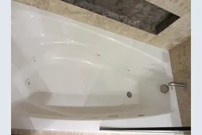 7610 W Grand Avenue #3D, Elmwood Park, IL 60707 - Photo 10