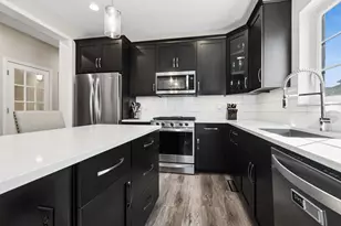 14256 Lacey Dr, Lemont, IL 60439 - Photo 6